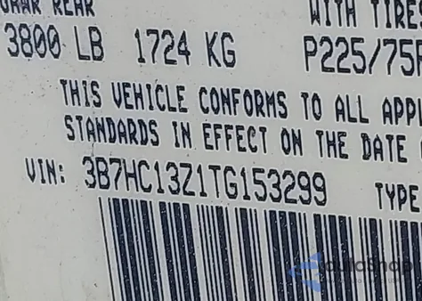 1996 Dodge Ram 1500 z USA, uszkodzony, nr VIN 3B7HC13Z1TG153299